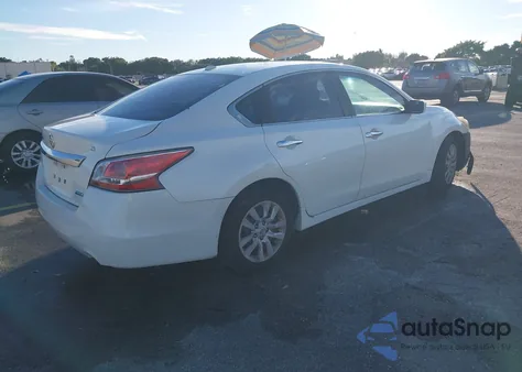 2014 Nissan Altima 2.5 S from USA, damaged, VIN 1N4AL3AP7EC324681